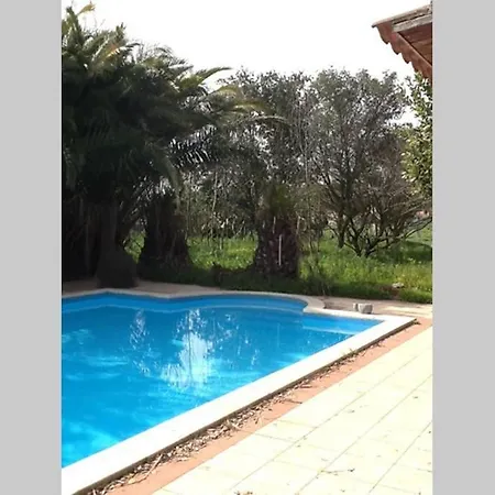 Loft Mansardato Con Giardino E Piscina In Privata Loft With Garden And Swimming Pool In A Private Casa vacanze