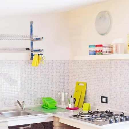 Loft Mansardato Con Giardino E Piscina In Privata Loft With Garden And Swimming Pool In A Private Casa vacanze *