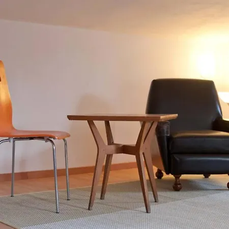 Loft Mansardato Con Giardino E Piscina In Privata Loft With Garden And Swimming Pool In A Private *