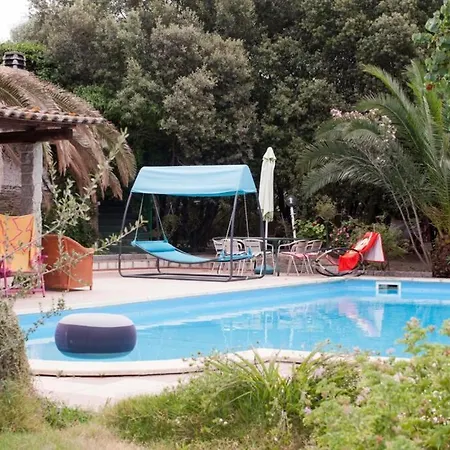 Loft Mansardato Con Giardino E Piscina In Privata Loft With Garden And Swimming Pool In A Private